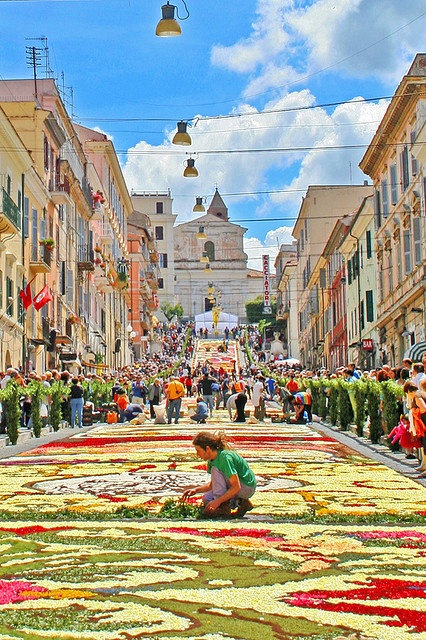 Genzano di Roma: Un pò di storia e dove mangiare