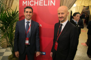 Oltre alla famosa Guida Michelin, quali altre guide gastronomiche italiane sono affidabili e sicure?